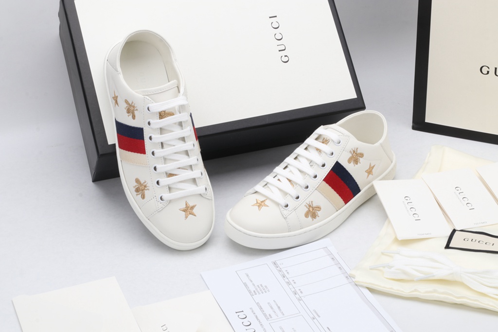 Women s Ace sneaker with bees and stars